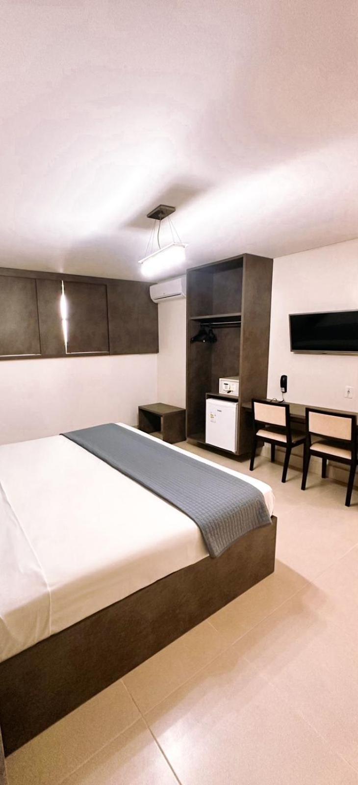 Hotel Rancho Verde Barreiras  Kültér fotó